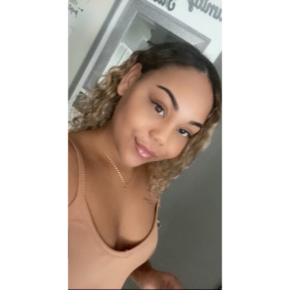 mia_fab